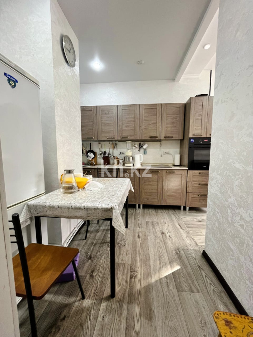 Продажа 3-комнатной квартиры, 64 м², ул. Дружбы Народов, дом  2/4 - Продажа жилой и коммерческой недвижимости в Усть-Каменогорске фото 7 из 24