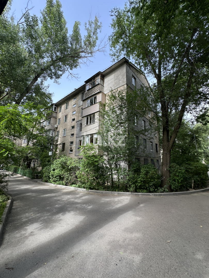 Продажа 2-комнатной квартиры, 43 м² в Алматы - фото 11