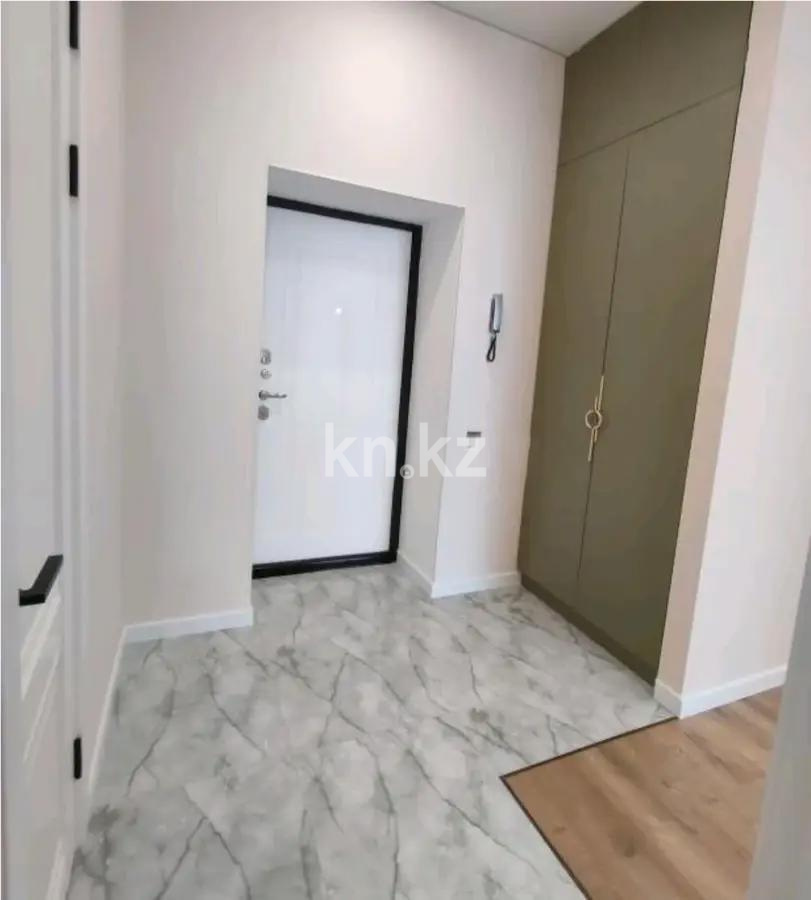 Продажа 3-комнатной квартиры, 71 м², ул. Утеген батыра, дом  11в в Алматы - фото 8