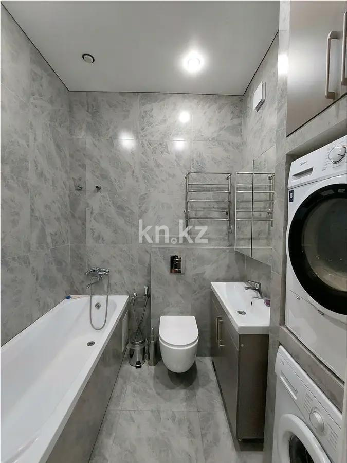 Продажа 3-комнатной квартиры, 67.2 м², ул. Утеген батыра, дом  11д в Алматы - фото 4