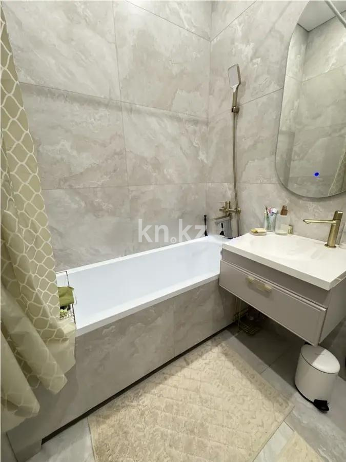Продажа 2-комнатной квартиры, 55 м², ул. Розыбакиева, дом  197/2 в Алматы - фото 4