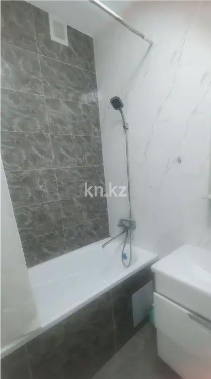 Продажа 1-комнатной квартиры, 40 м², пр. Улы Дала, дом  33 - Продажа квартир в Астане без посредников фото 3 из 3