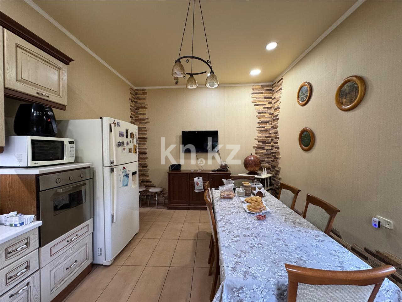 Продажа 8-комнатного дома, 302 м² - Недвижимость в Темиртау фото 3 из 22