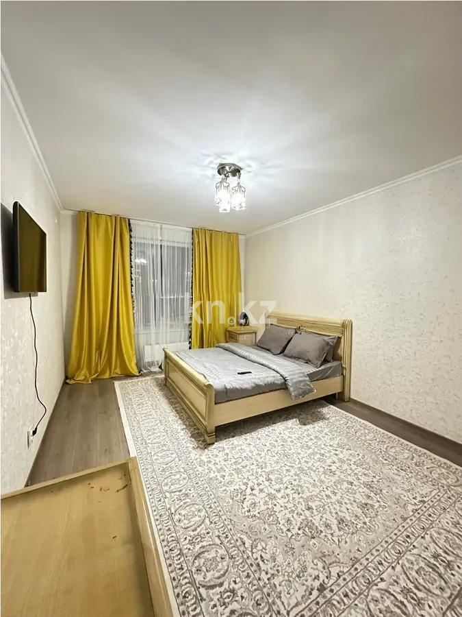 Продажа 2-комнатной квартиры, 70 м², ул. Байтурсынова, дом  4/1 в Астане - фото 2