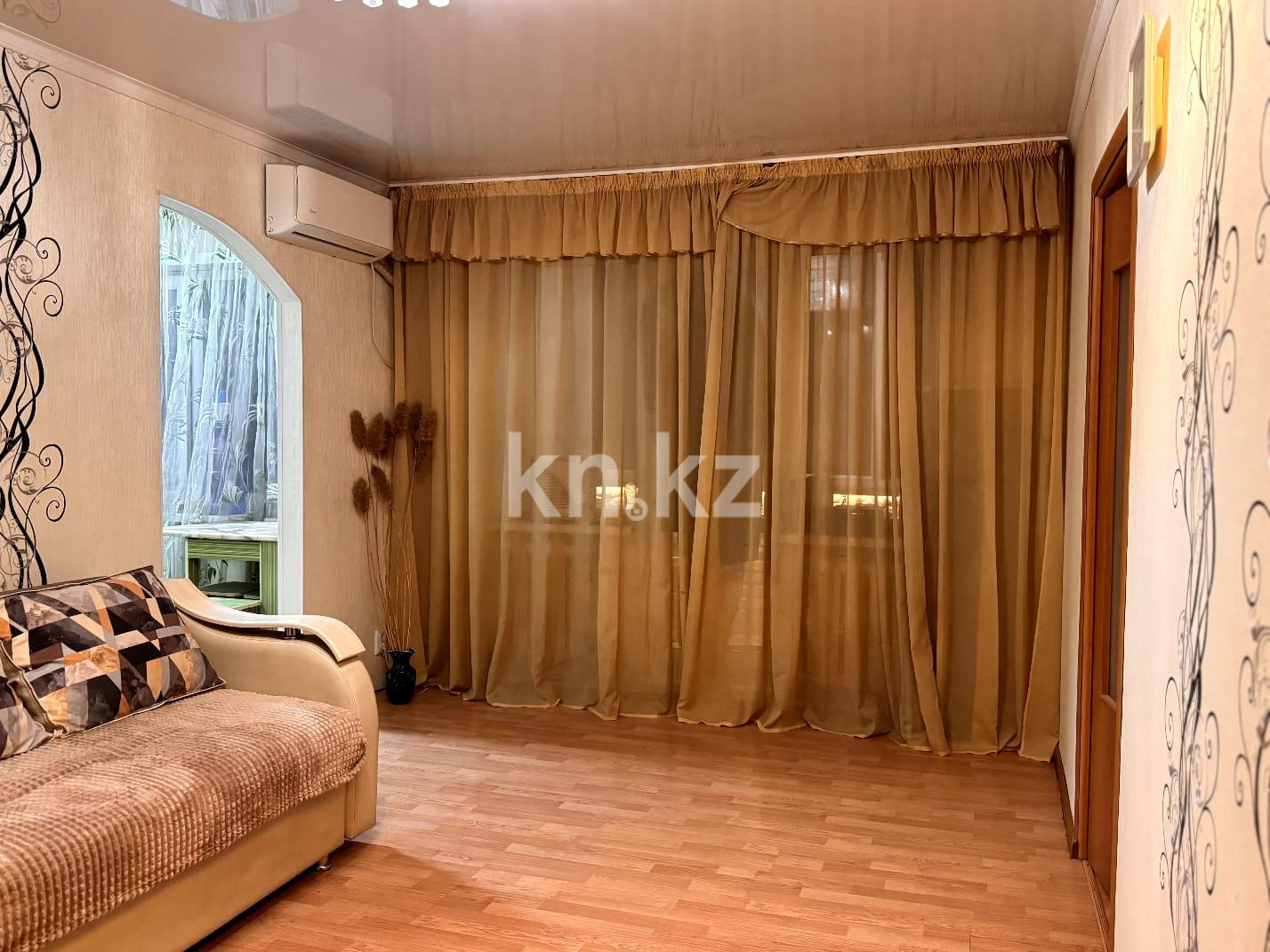 Продажа 2-комнатной квартиры, 45 м², пр. Н. Абдирова в Караганде - фото 2