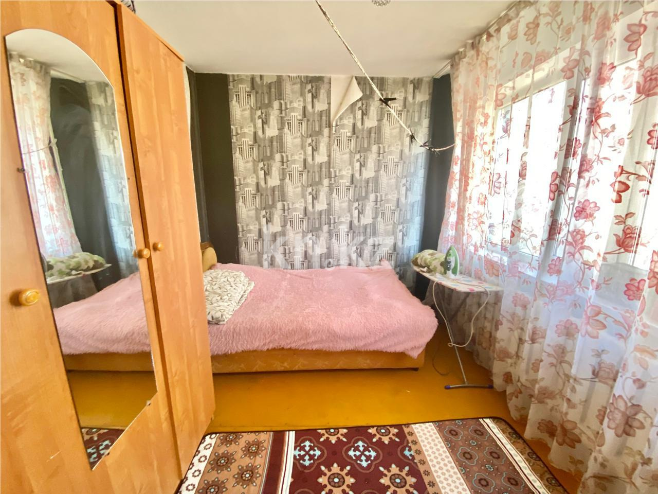 Продажа 3-комнатной квартиры, 46 м², мкр-н 17, дом  35 в Караганде - фото 3