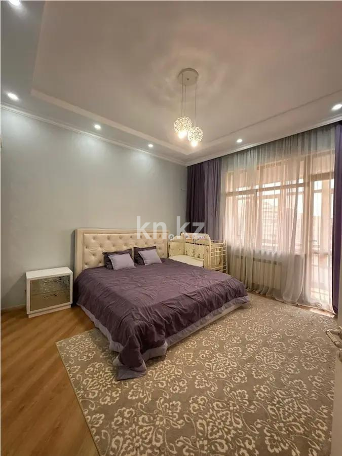 Продажа 3-комнатной квартиры, 107.7 м², ул. Рахмадиева, дом  2/9 в Алматы