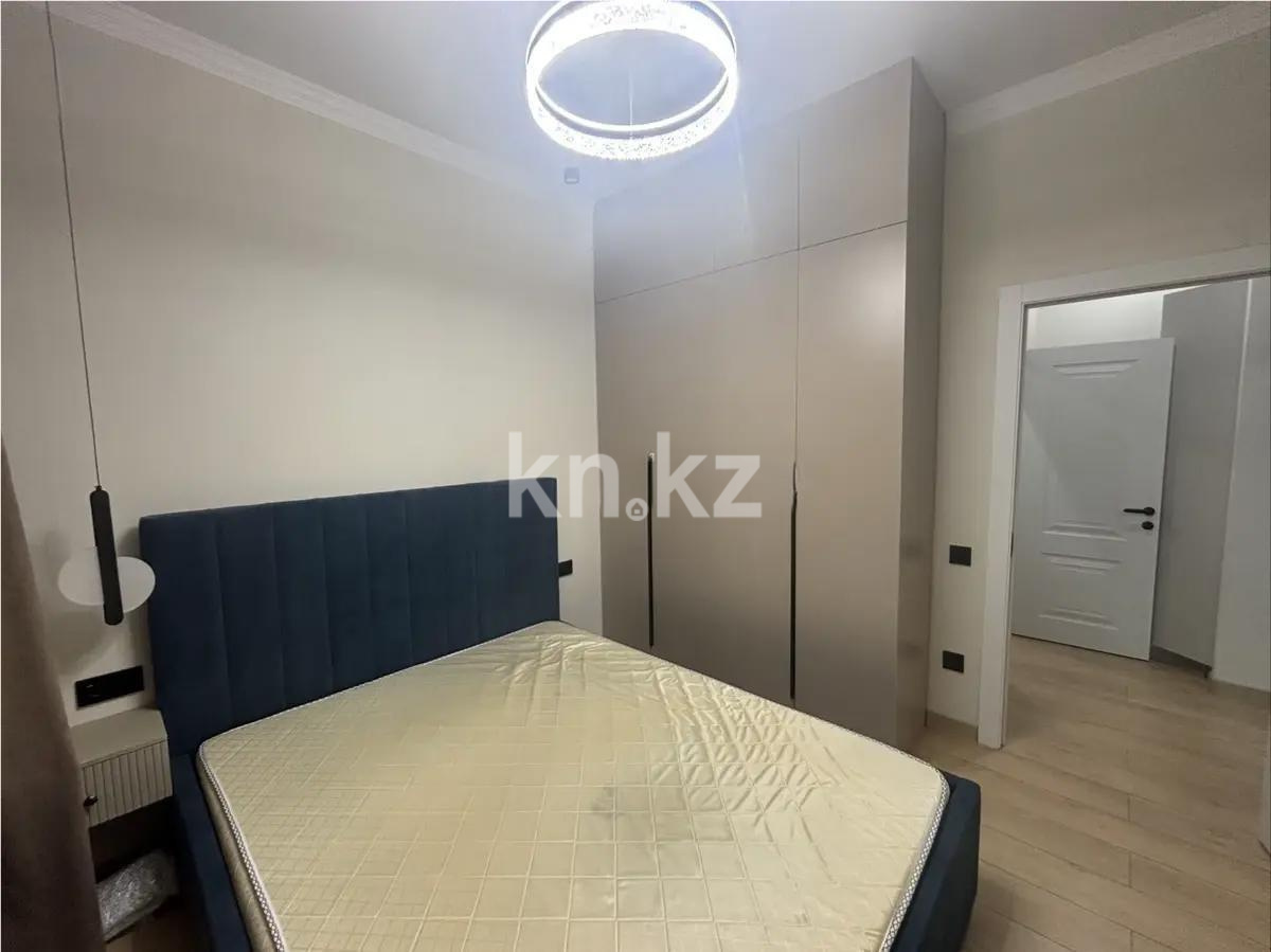 Продажа 1-комнатной квартиры, 38 м², ул. Омарова, дом  19 в Астане - фото 2