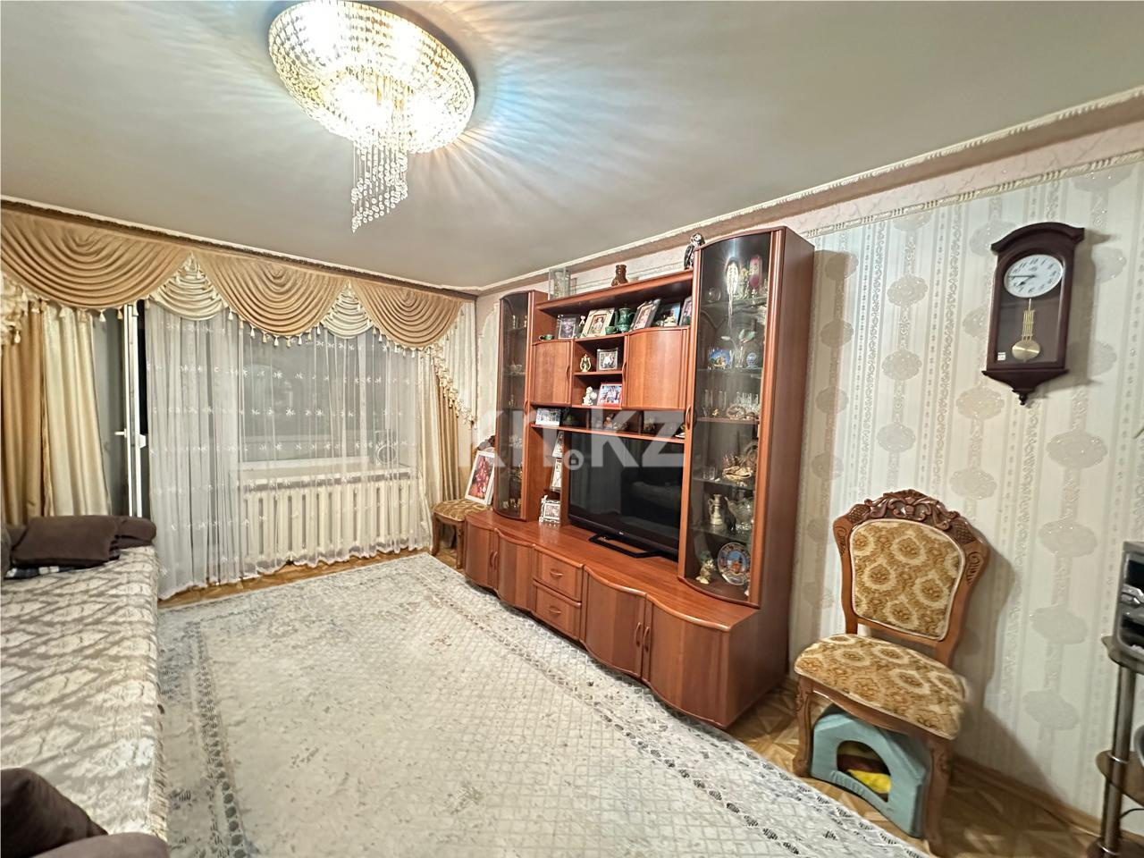 Продажа 3-комнатной квартиры, 57 м² - Продажа квартир в Караганде фото 1 из 21