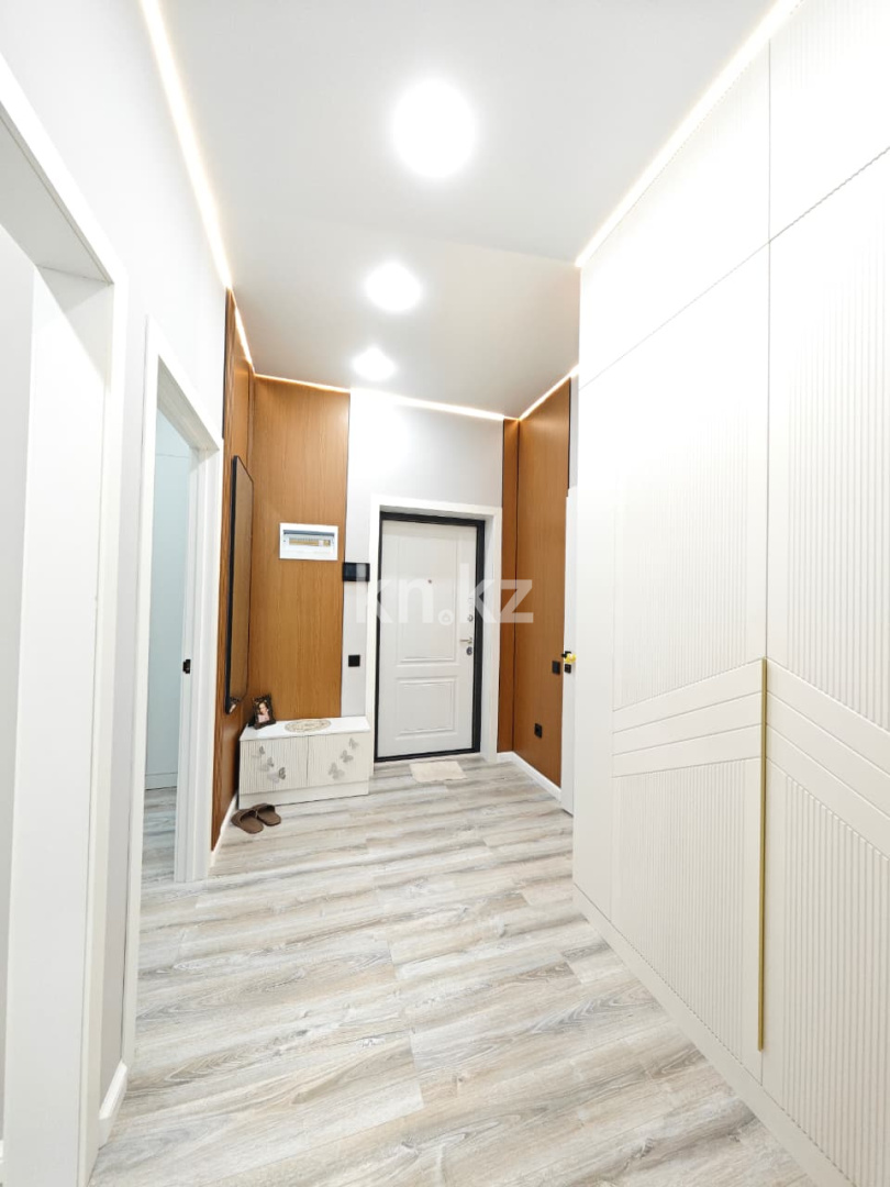 Продажа 2-комнатной квартиры, 61 м², ул. Университетская, дом  18 - Продажа  двухкомнатных квартир в Караганде фото 15 из 19