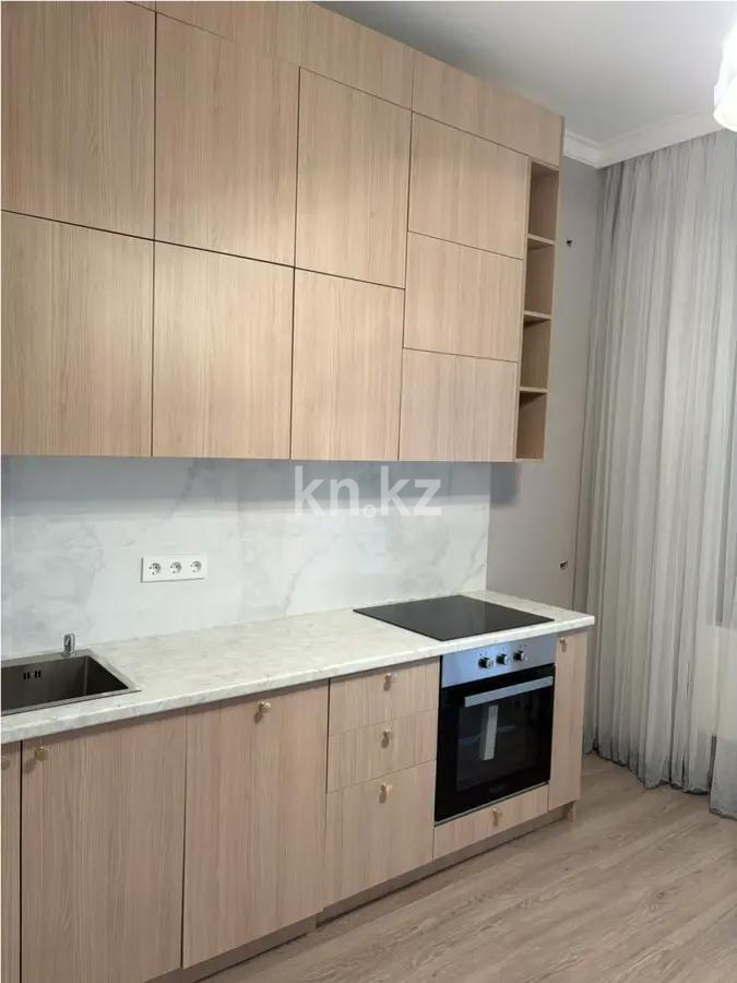 Продажа 3-комнатной квартиры, 77 м², ул. Валиханова, дом  12 - Продажа квартир в Астане фото 2 из 3