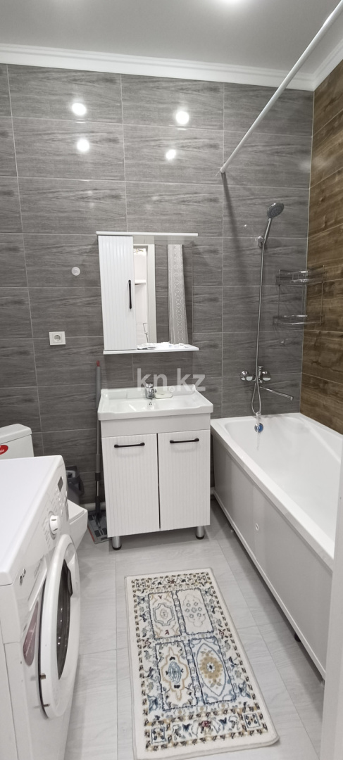 Аренда 1-комнатной квартиры посуточно, 28 м², мкр-н Калкаман-1, дом  5/7 - пр. Райымбека - Аренда квартир посуточно в Алматы с фото фото 3 из 3