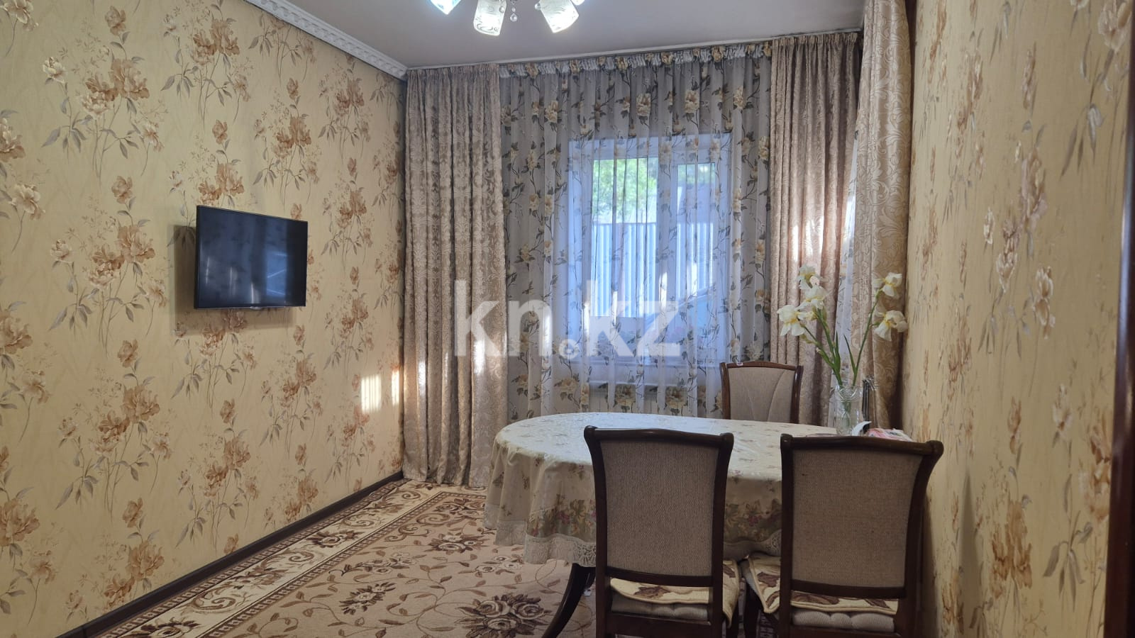 Продажа 4-комнатного дома, 200 м², ул. Омская - Продажа домов, коттеджей в Алматы без посредников фото 13 из 19