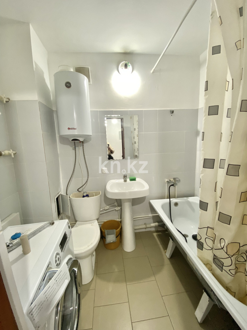 Продажа 2-комнатной квартиры, 52 м², ул. Ашимова - Продажа  двухкомнатных квартир в Караганде фото 13 из 14