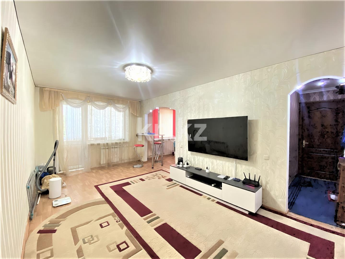 Продажа 2-комнатной квартиры, 45 м², ул. Карбышева, дом  8 - Продажа  двухкомнатных квартир в Караганде фото 2 из 16