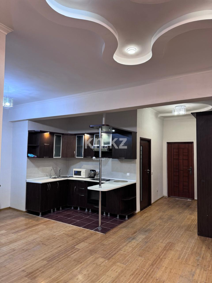 Аренда 2-комнатной квартиры, 75 м², ул. Кенесары, дом  42 - Аренда квартир помесячно в Астане без посредников с фото фото 1 из 13