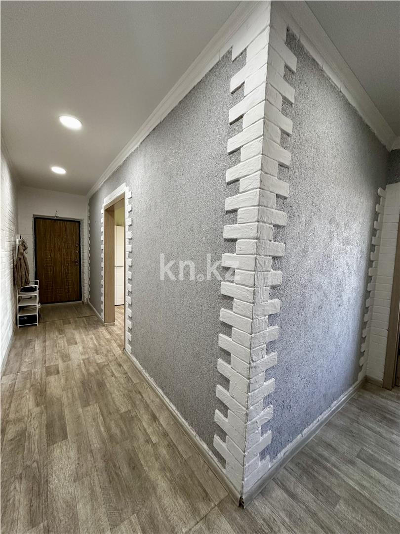 Продажа 1-комнатной квартиры, 52 м², пр. Республики - Продажа  однокомнатных квартир в Караганде фото 11 из 17