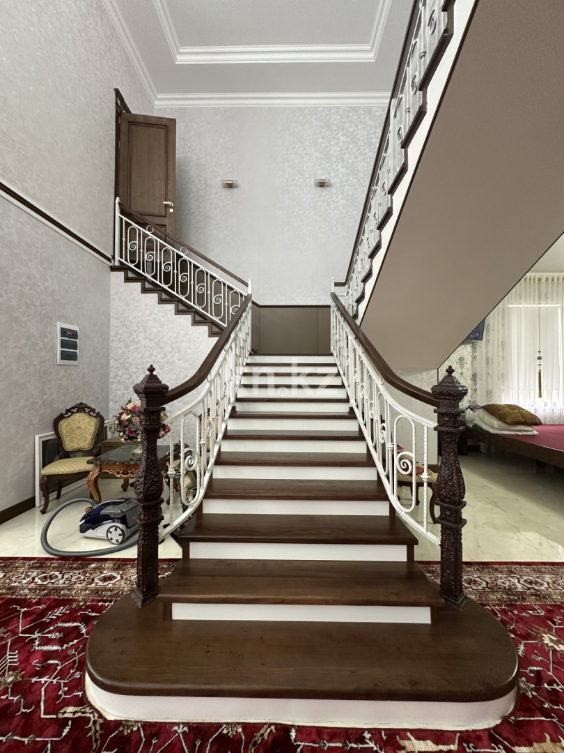 Продажа 7-комнатного дома, 470 м², ул. Байтурсынова, дом  182 - Продажа земельных участков в Карагандинской области фото 13 из 28