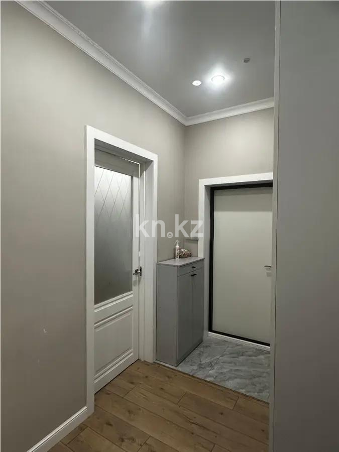 Продажа 2-комнатной квартиры, 67 м², ул. Омарова, дом  2 в Астане - фото 5