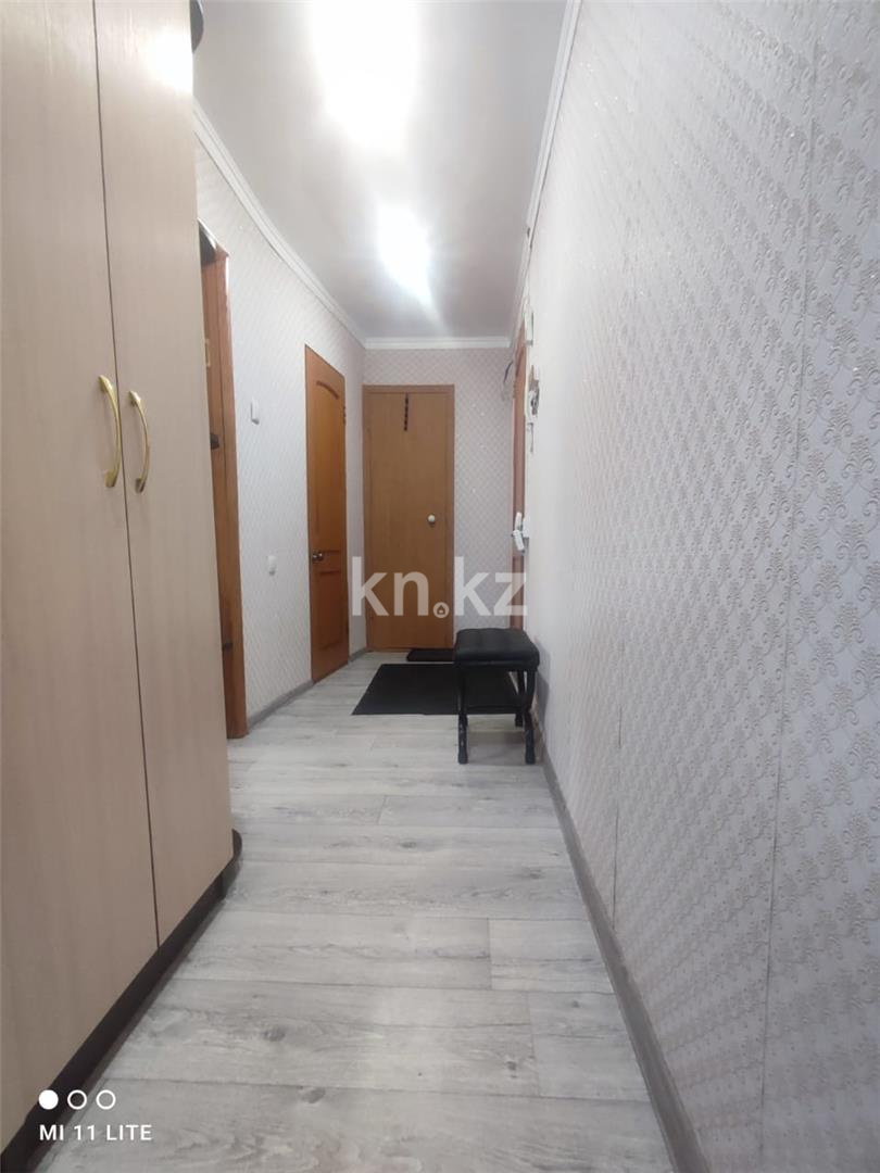 Продажа 3-комнатной квартиры, 57 м², ул. 6-й мик-н в Темиртау - фото 5