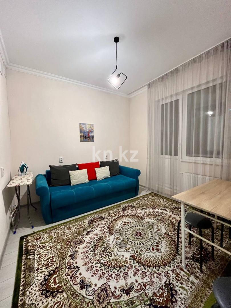 Аренда 2-комнатной квартиры, 50 м² в Астане