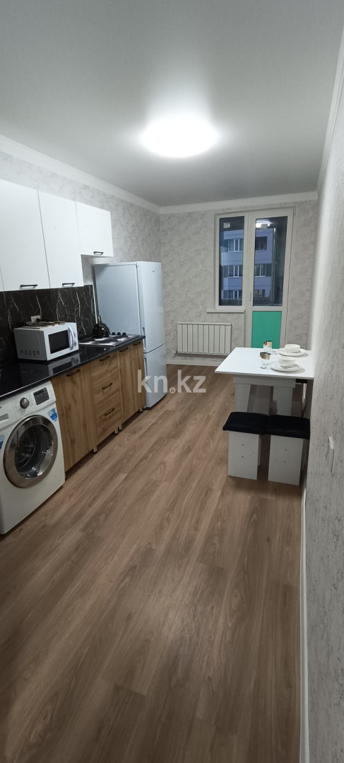 Аренда 1-комнатной квартиры посуточно, 40 м², пр. Райымбека, дом  590/8 - Алатау - Аренда квартир посуточно в Алматы с фото фото 9 из 12