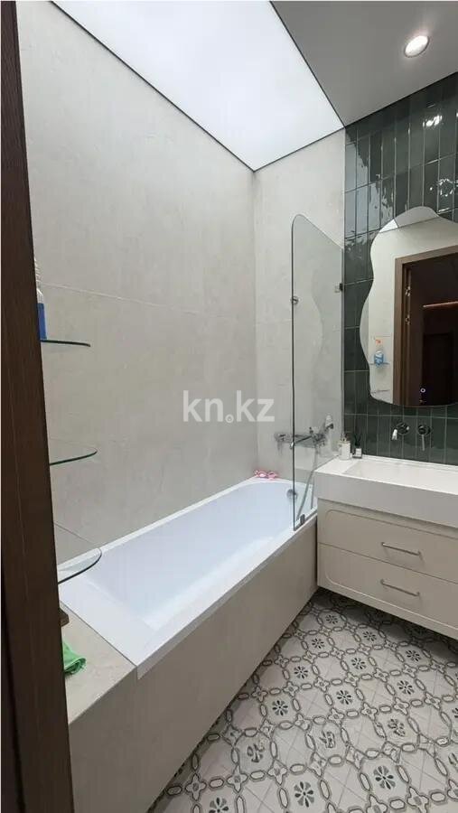 Продажа 4-комнатной квартиры, 125 м² в Астане - фото 7