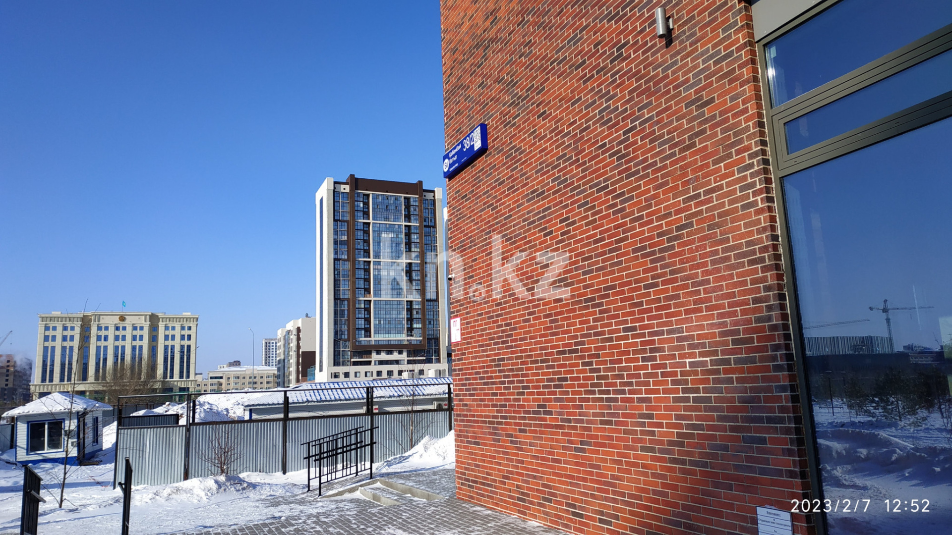 Аренда 2-комнатной квартиры, 52 м², пр. Кабанбай батыра, дом  38/2 - ул. Сыганак - Аренда  двухкомнатных квартир помесячно в Астане фото 8 из 23