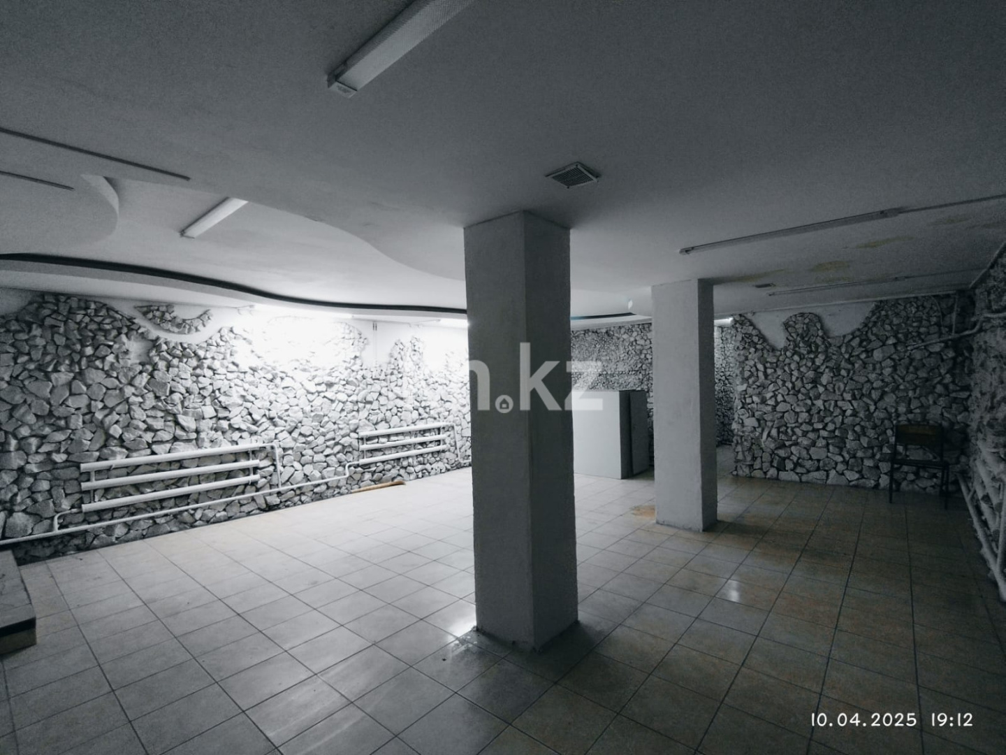 Продажа , 160 м², ул. Курмангазы, дом  87 - Продажа жилой и коммерческой недвижимости в Уральске фото 39 из 40