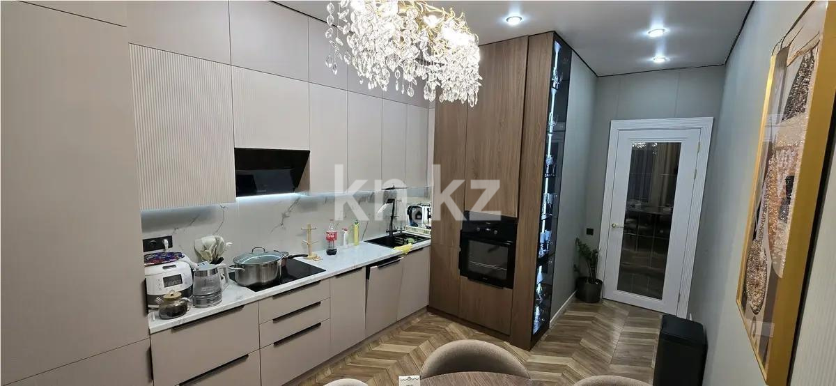 Продажа 3-комнатной квартиры, 95 м², ул. Нажимеденова, дом  28 в Астане - фото 5