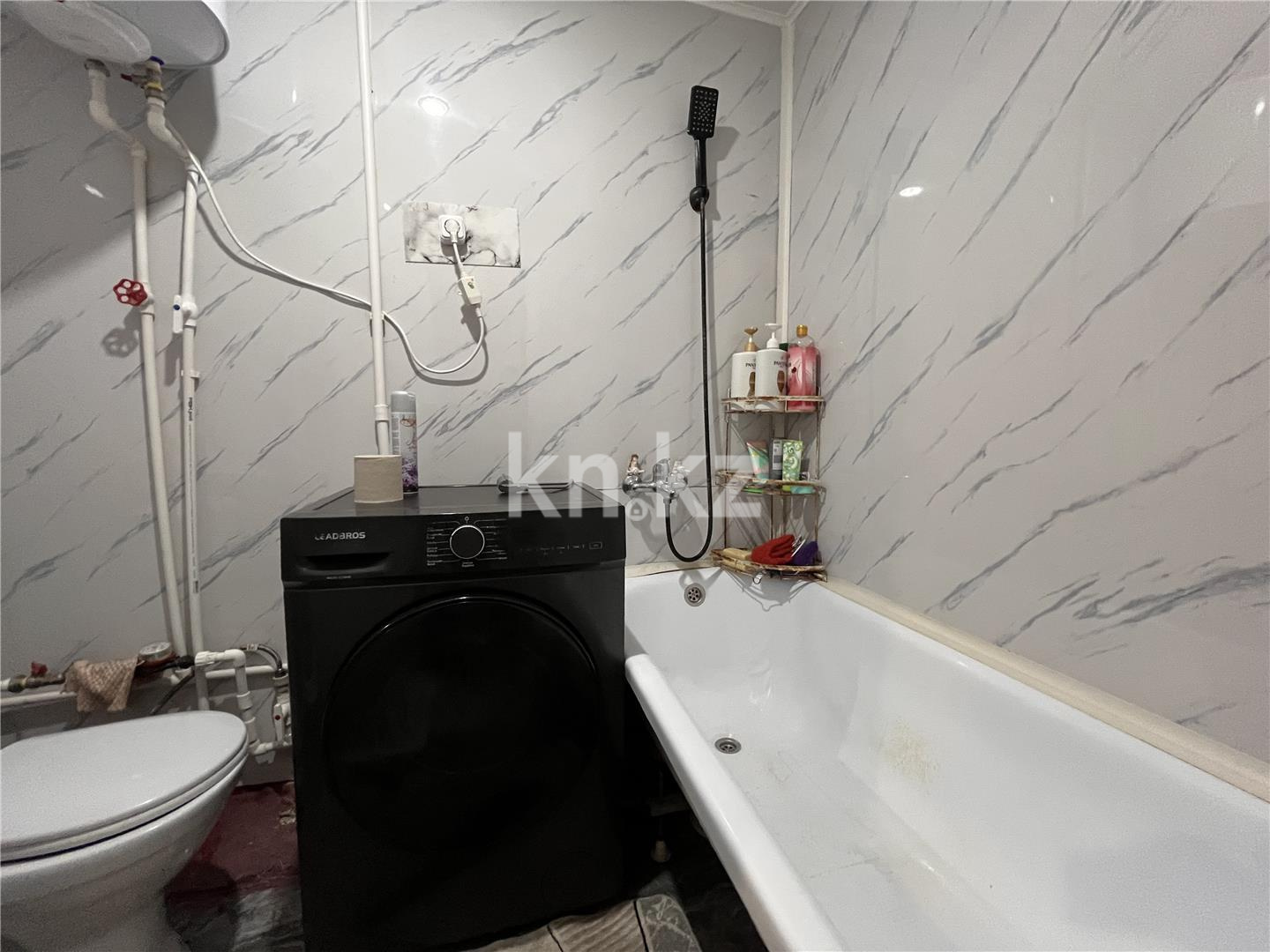 Продажа 3-комнатной квартиры, 58 м², мкр-н 14, дом  16 в Караганде - фото 11