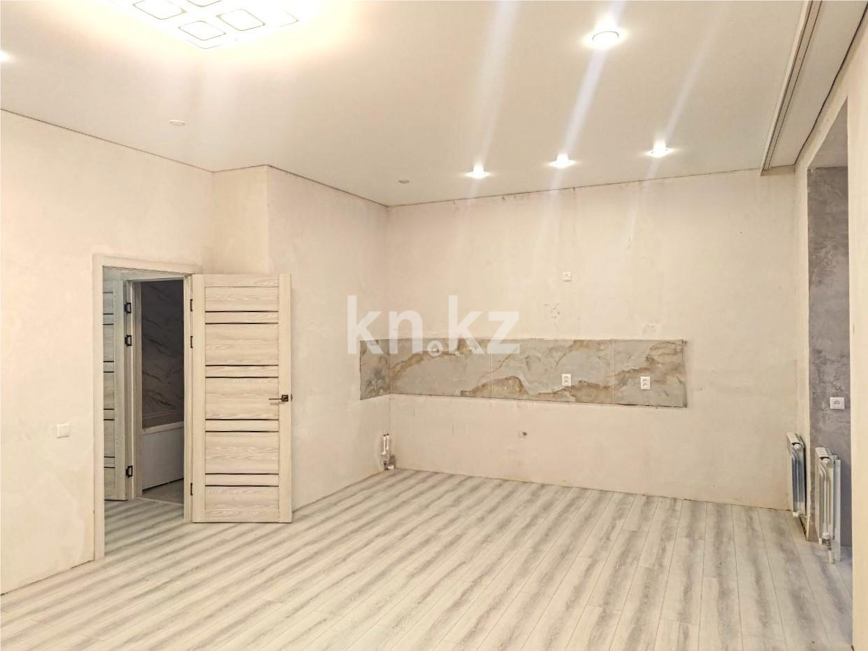 Продажа 2-комнатной квартиры, 60 м², ул. Момышулы, дом  15/2 - Продажа  двухкомнатных квартир в новостройках Караганды фото 1 из 10