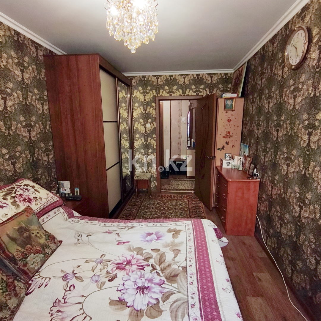 Продажа 4-комнатной квартиры, 74.6 м², ул. Гоголя, дом  51/1 - Продажа  четырехкомнатных квартир в Караганде фото 13 из 22