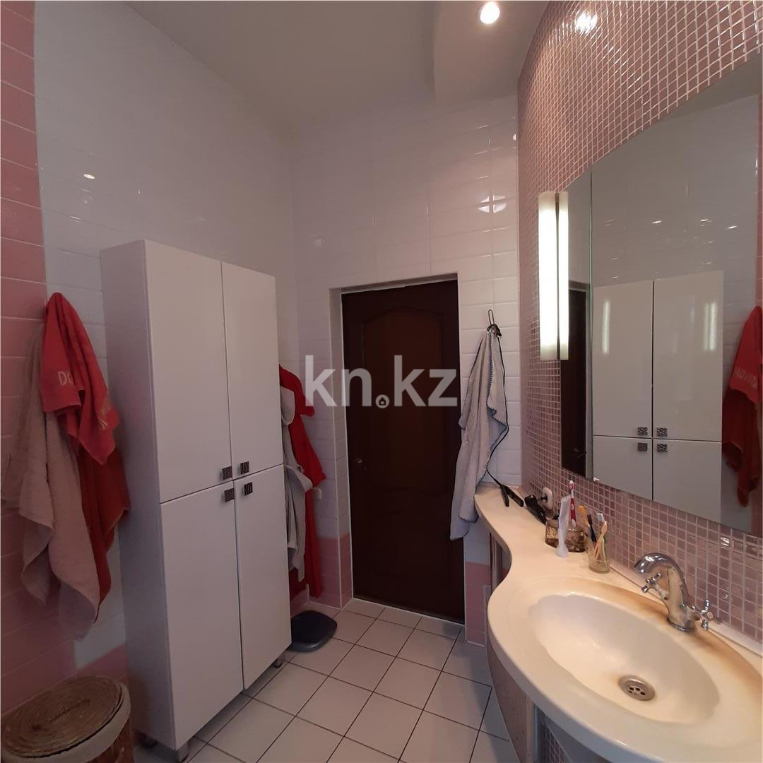 Продажа 8-комнатного дома, 302 м² - Недвижимость в Темиртау фото 17 из 22