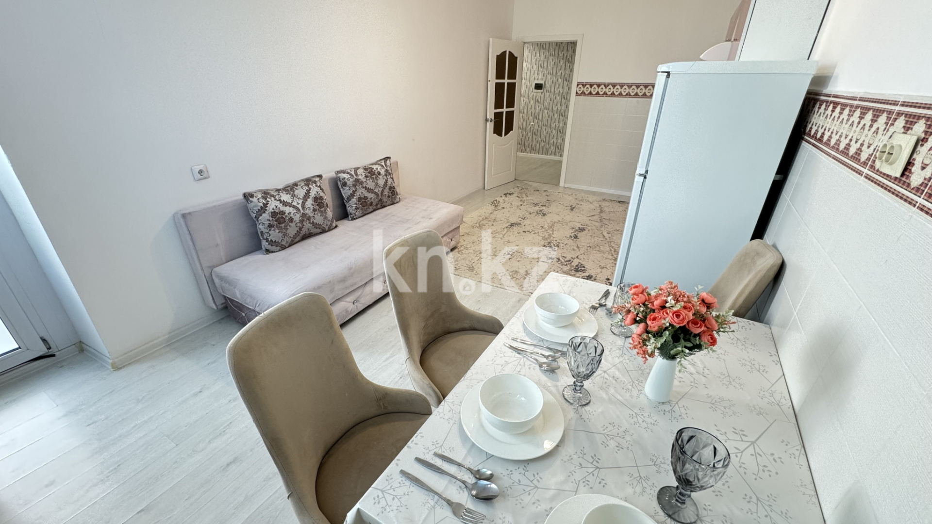 Аренда 1-комнатной квартиры посуточно, 52 м², ул. Сарайшык, дом  34 - ул. Акмешит в Астане - фото 10