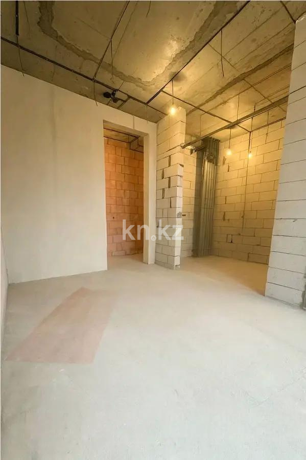 Продажа 3-комнатной квартиры, 130 м², ул. Аманжолова, дом  22 - Продажа  трехкомнатных квартир в Астане с фото фото 5 из 5