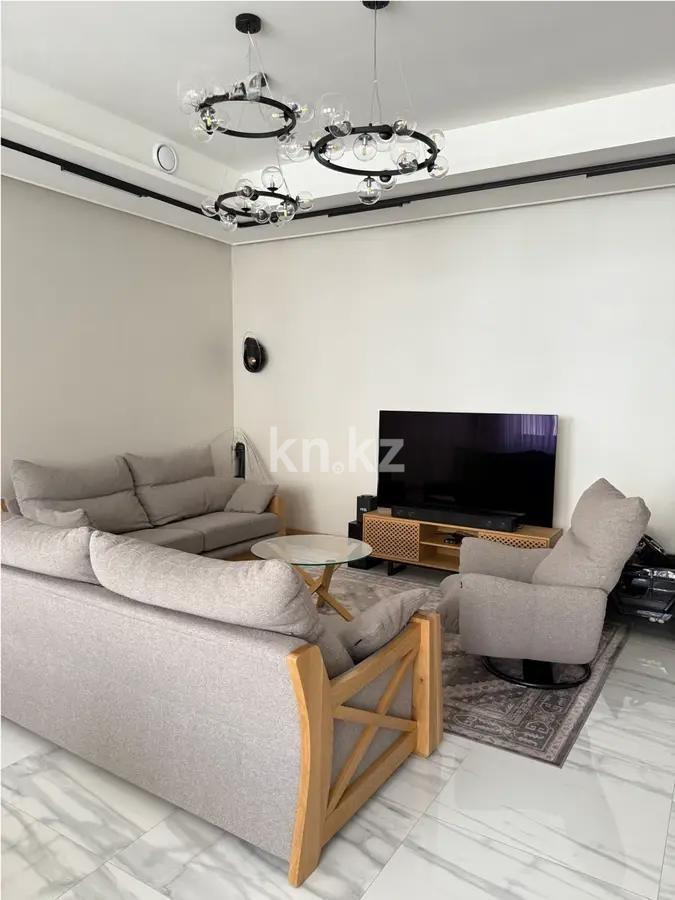 Продажа 4-комнатной квартиры, 250 м², ул. Калдаякова, дом  15/1 - Продажа квартир в Казахстане фото 1 из 5