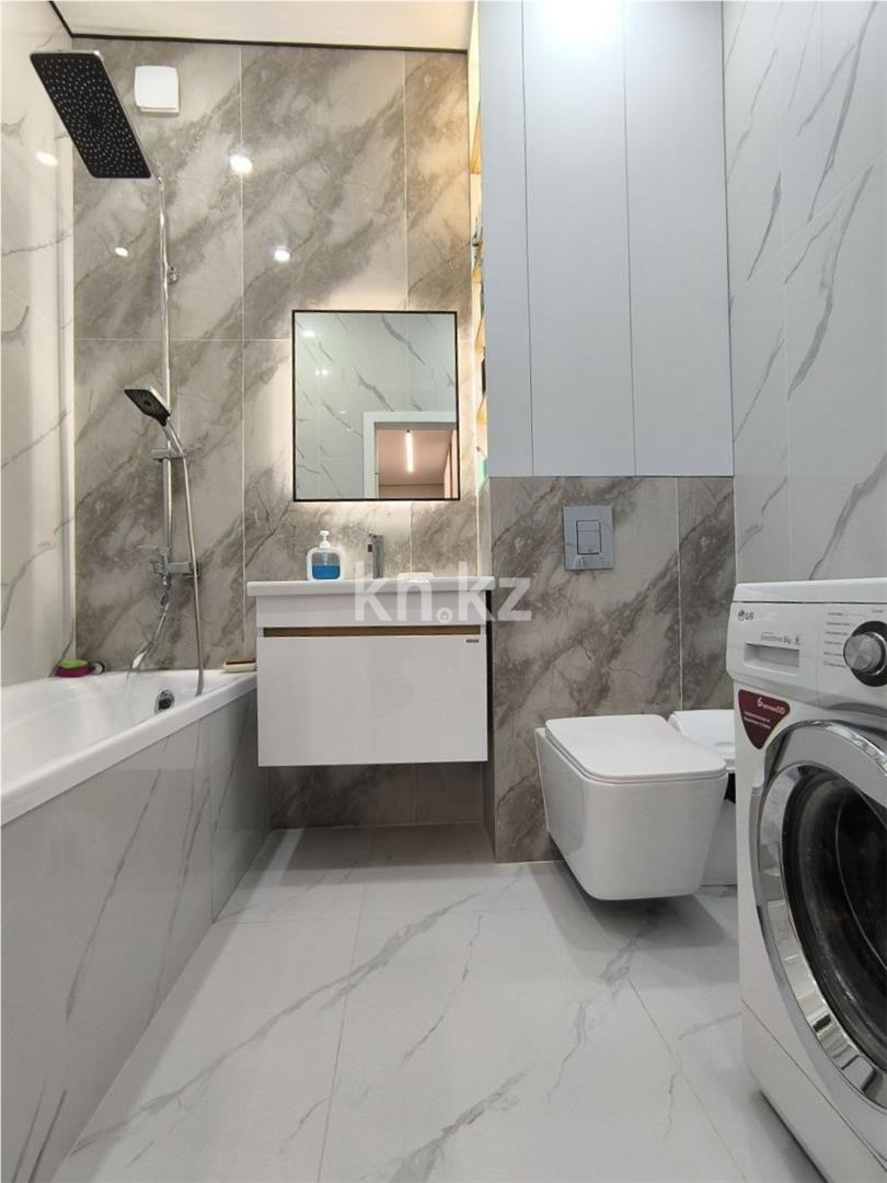 Продажа 3-комнатной квартиры, 89 м², ул. Букетова, дом  3/4 в Караганде - фото 11