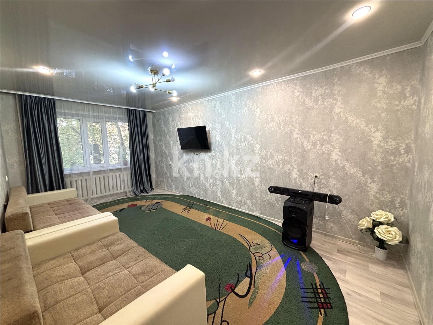 Продажа 2-комнатной квартиры, 44 м², мкр-н 23 - Продажа квартир в Караганде фото 1 из 19