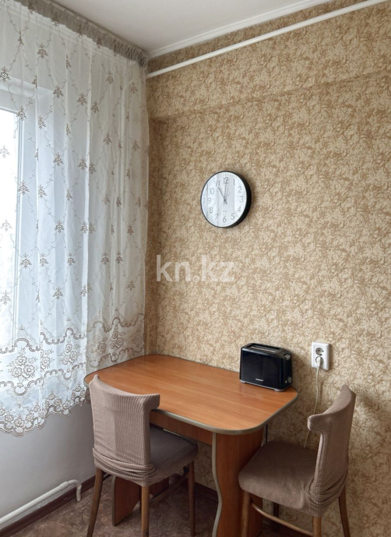 Продажа 1-комнатной квартиры, 31 м², пр. Назарбаева, дом  63/1 - Продажа квартир в Усть-Каменогорске фото 10 из 19
