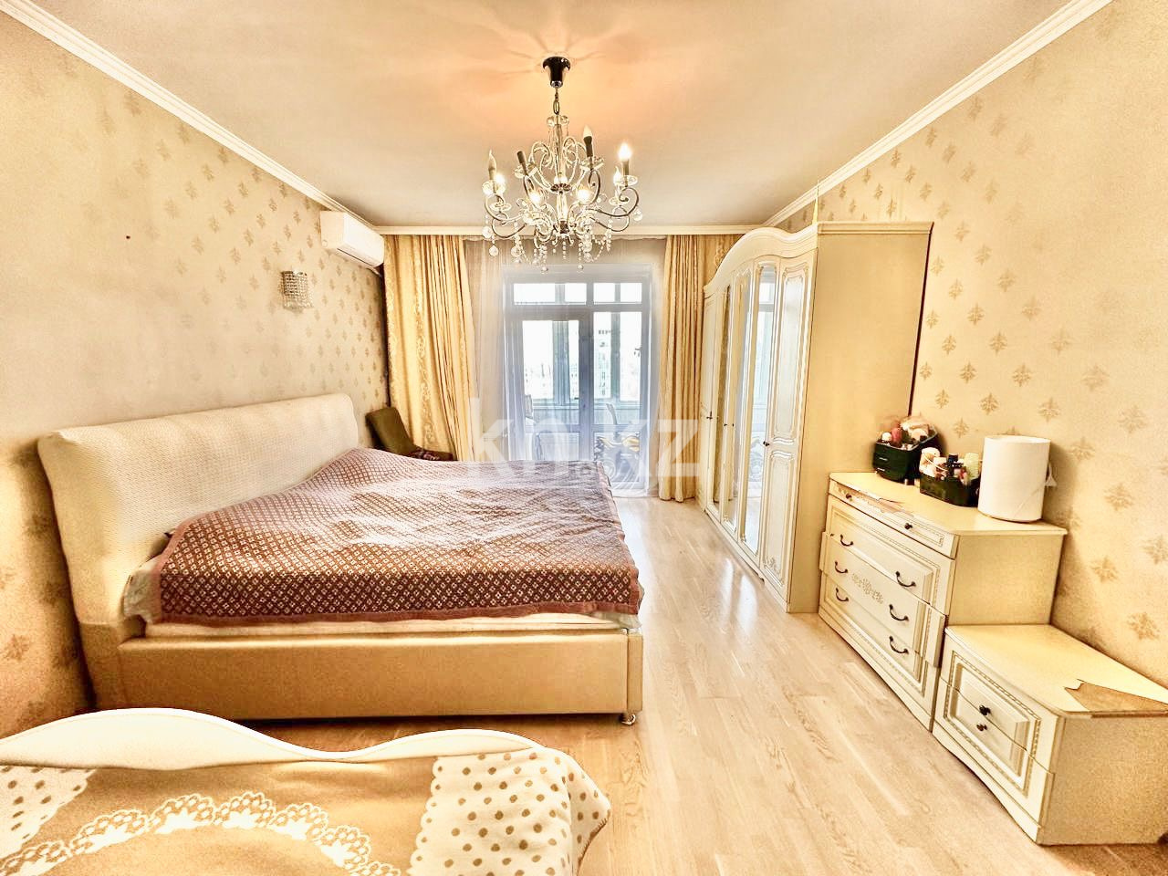 Продажа 4-комнатной квартиры, 139.5 м² в Алматы - фото 14