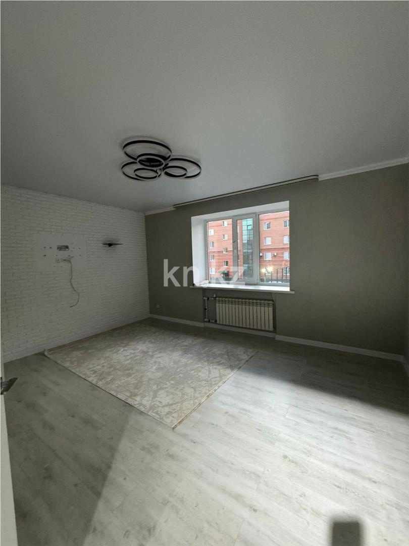 Продажа 3-комнатной квартиры, 87 м², мкр-н Степной-2 - Продажа квартир в Караганде фото 7 из 15