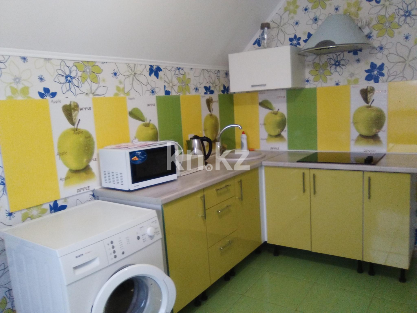 Аренда 3-комнатной квартиры посуточно, 75 м², ул. Победы, дом  105 - Аренда жилой и коммерческой недвижимости в Уральске фото 13 из 18