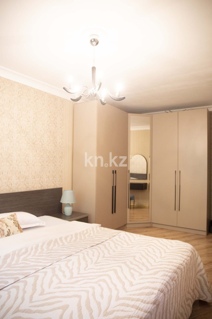 Аренда 3-комнатной квартиры посуточно, 62 м² - Аренда квартир посуточно в Алматы фото 1 из 7
