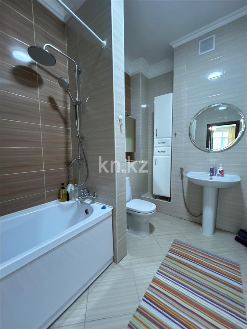 Продажа 4-комнатной квартиры, 131 м², пр. Мангилик Ел в Астане - фото 19