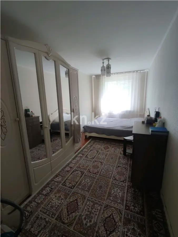 Продажа 3-комнатной квартиры, 58 м², мкр-н 2, дом  3 в Алматы - фото 2
