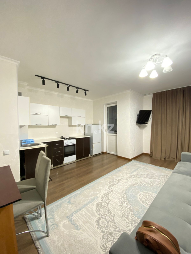 Аренда 1-комнатной квартиры, 34 м², ул. Аль-Фараби, дом  34/1 в Астане