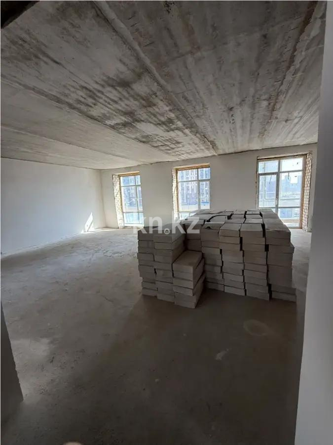 Продажа 4-комнатной квартиры, 133 м² - Продажа четырехкомнатных квартир в Караганде фото 1 из 1