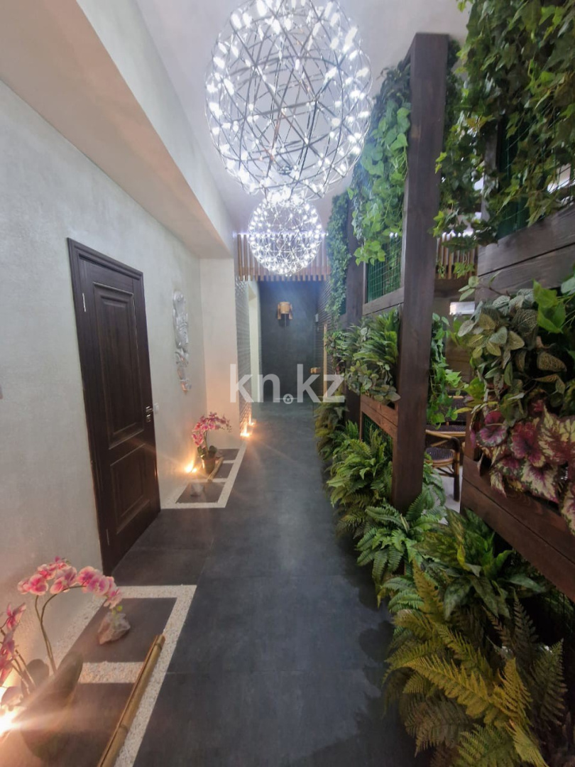 Продажа 7-комнатного дома, 680 м² - Продажа домов, коттеджей в Алматы фото 21 из 34