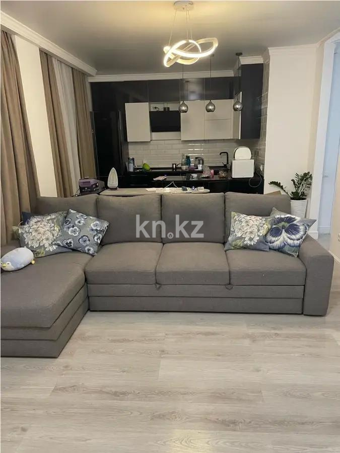 Продажа 2-комнатной квартиры, 60 м², пр. Кошкарбаева, дом  37 в Астане